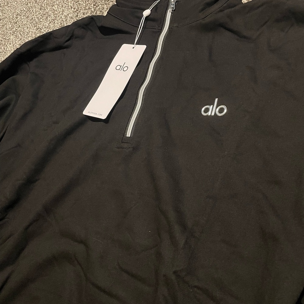 Alo Yoga Black Essential Quarter-Zip Pullover - Picture 3 of 4